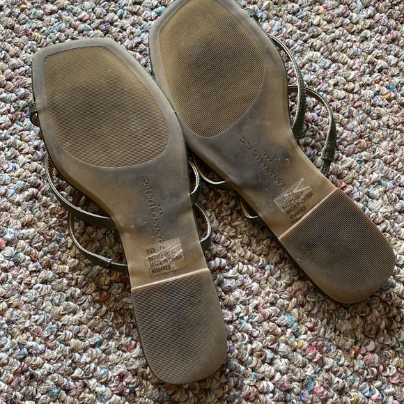 Banana Republic sandals - Picture 3 of 4